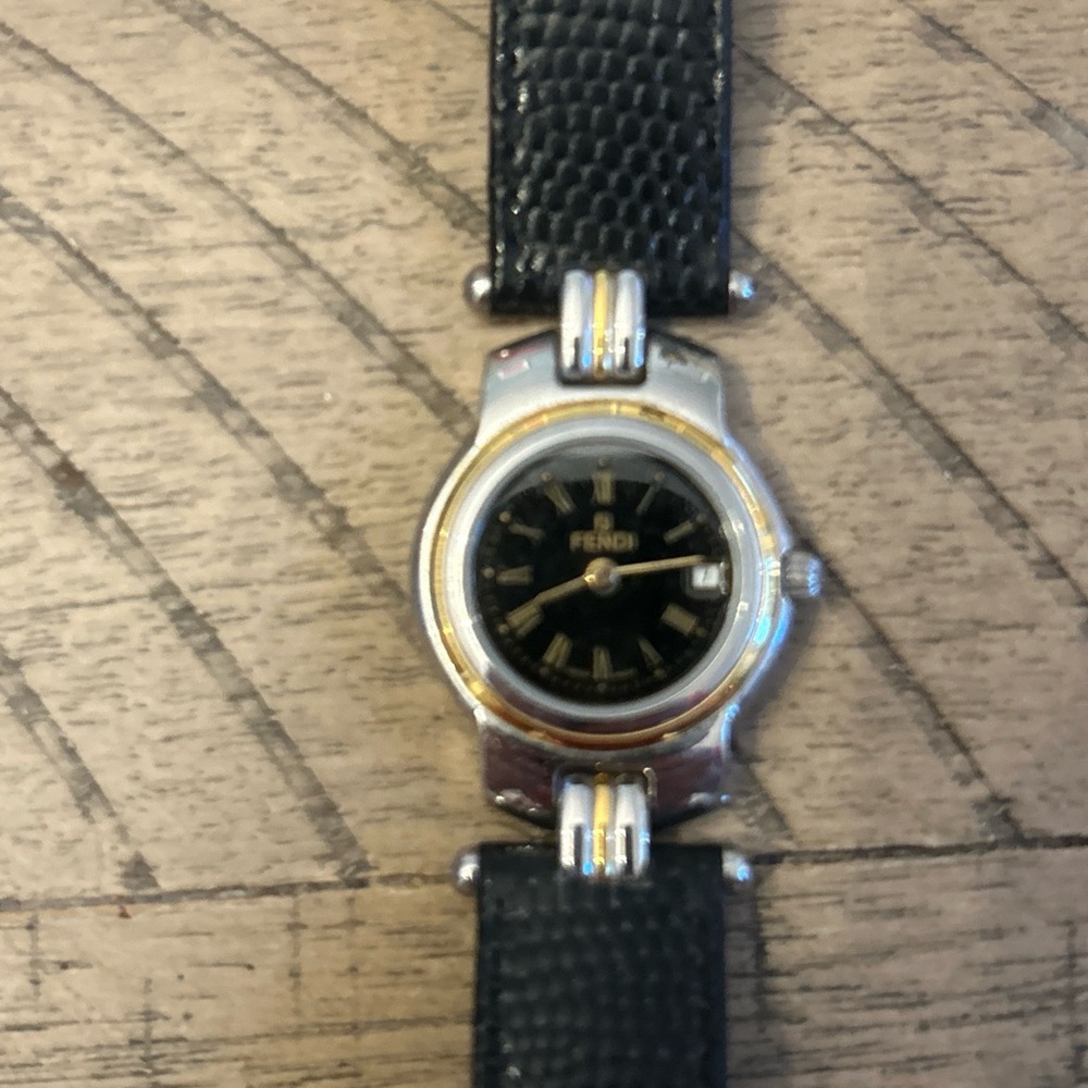 Vintage Fendi woman’s watch